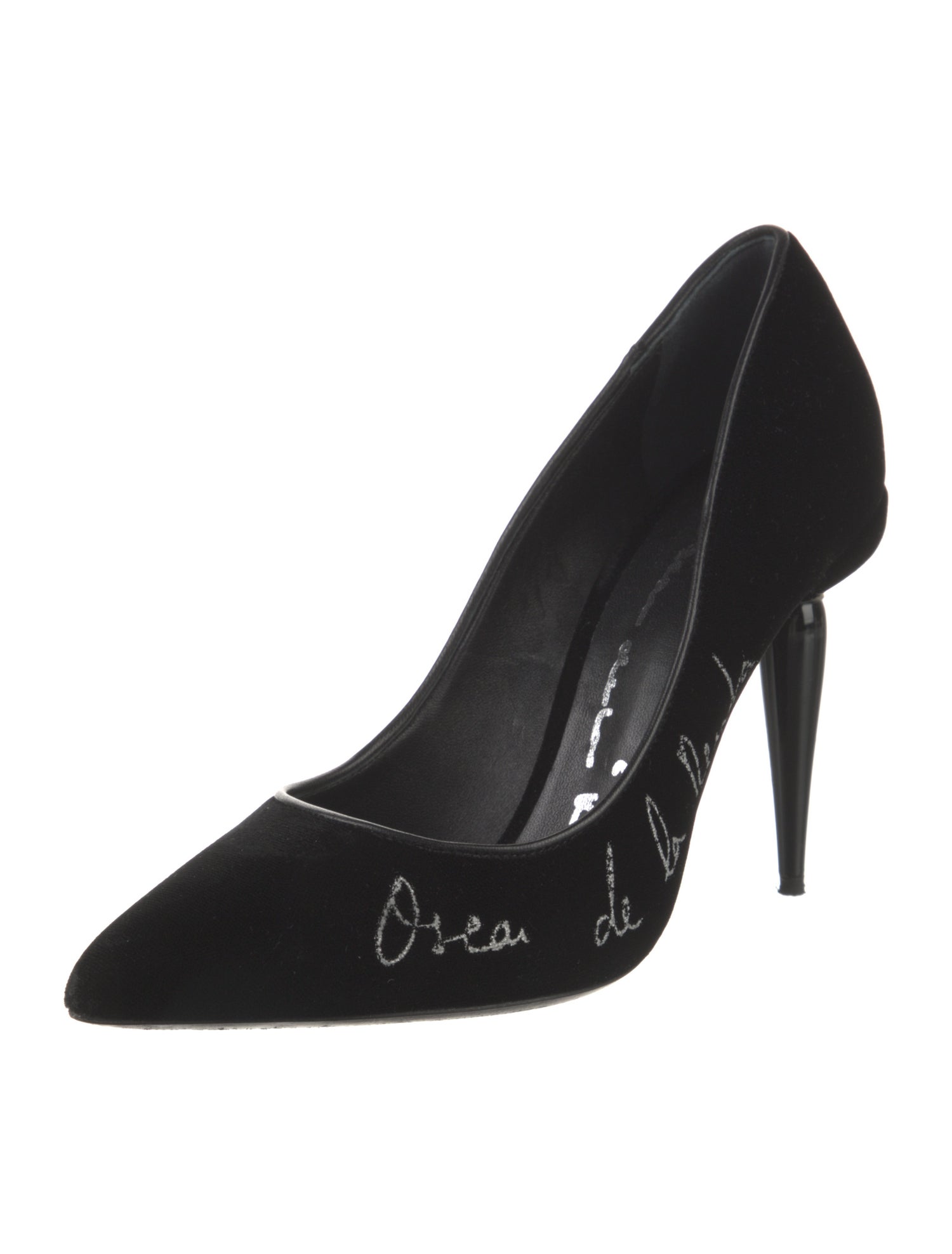 Oscar de la Renta Velvet Pumps