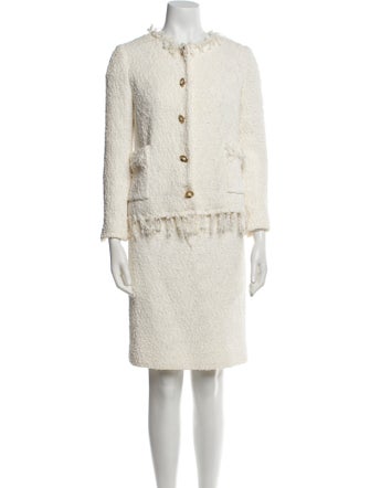 Oscar de la Renta Tweed Pattern Fringe Trim Accent Skirt Suit