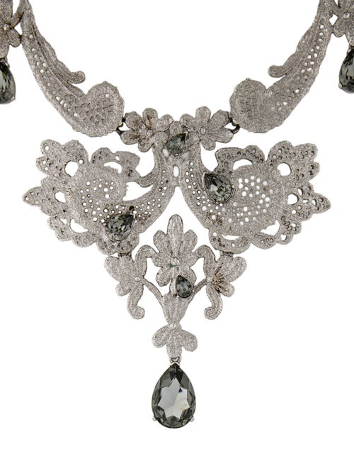 Oscar de la Renta Crystal Collar Necklace