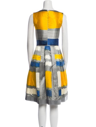 Oscar de la Renta Silk Knee-Length Dress