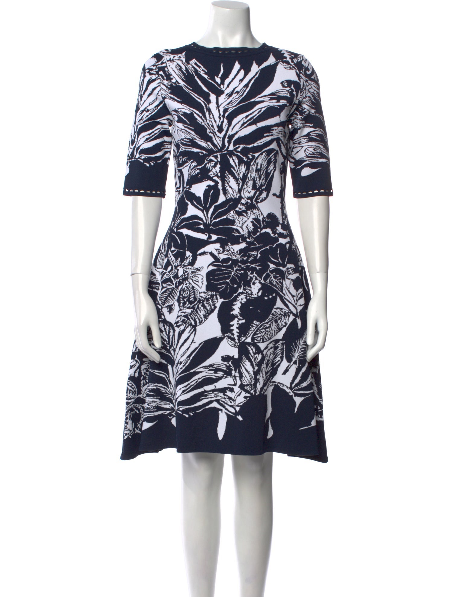 Oscar de la Renta Printed Knee-Length Dress w/ Tags