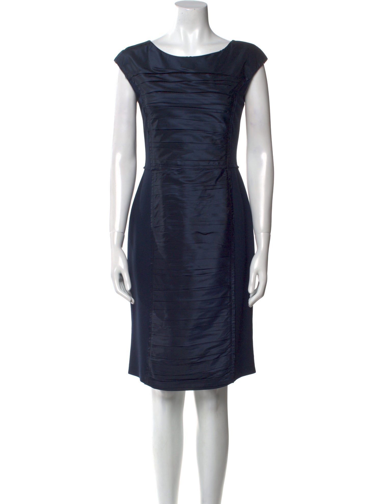 Oscar de la Renta Bateau Neckline Knee-Length Dress