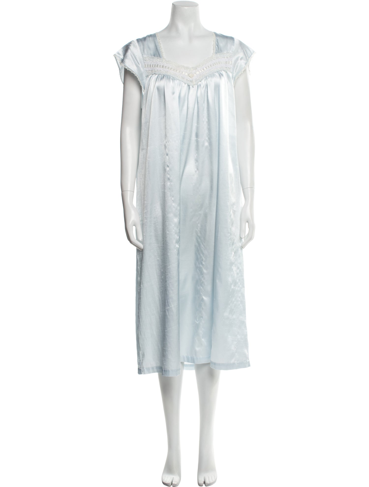 Oscar de la Renta Ruffle Embellishment Nightgown