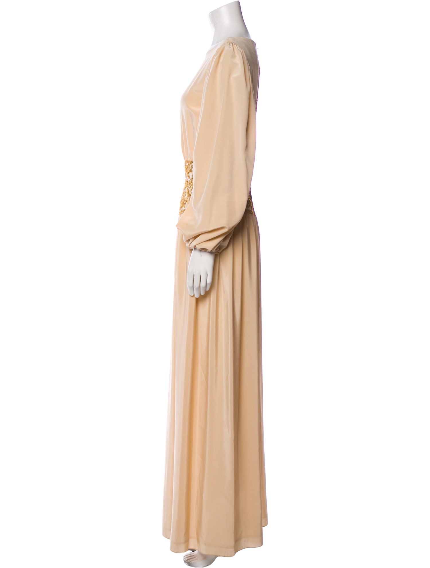 Oscar de la Renta Bateau Neckline Long Dress