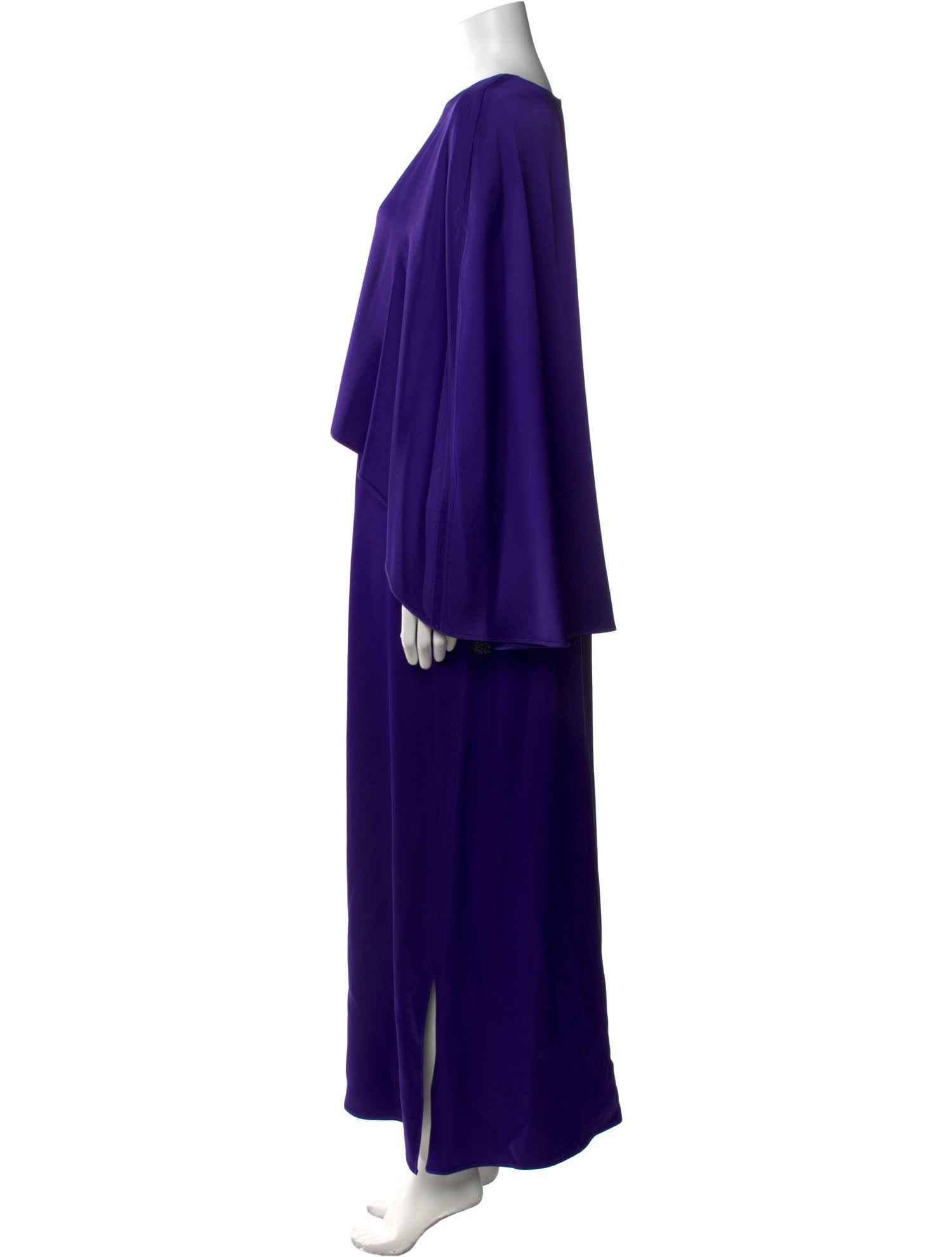 Oscar de la Renta Bateau Neckline Long Dress