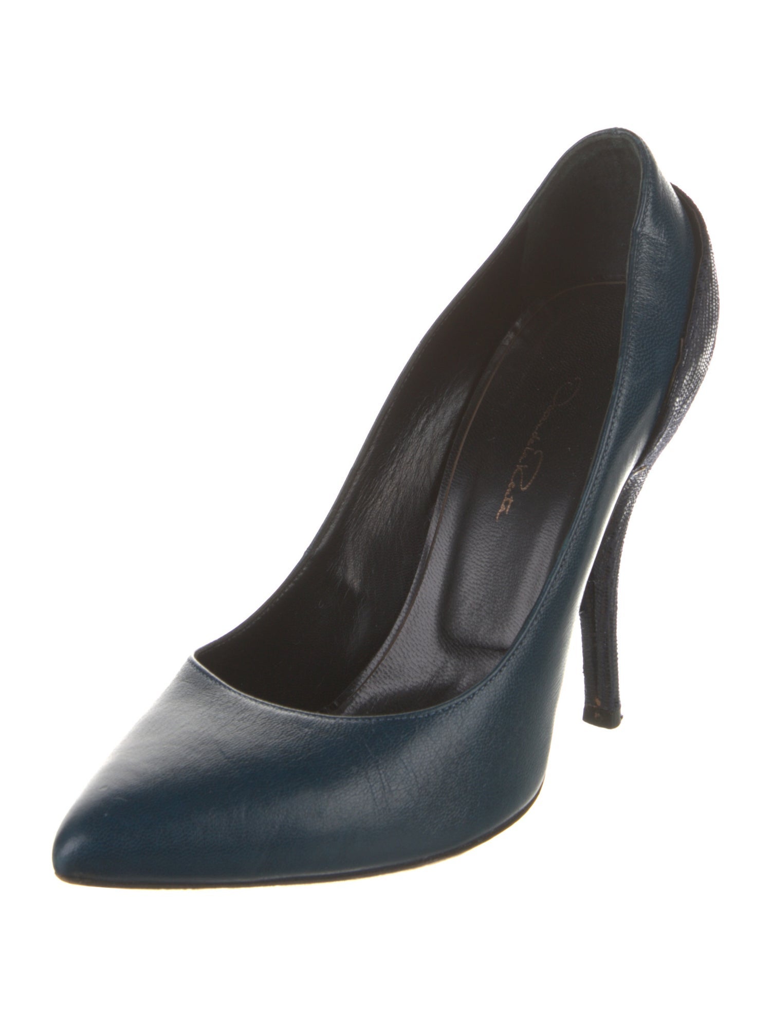 Oscar de la Renta Leather Pumps