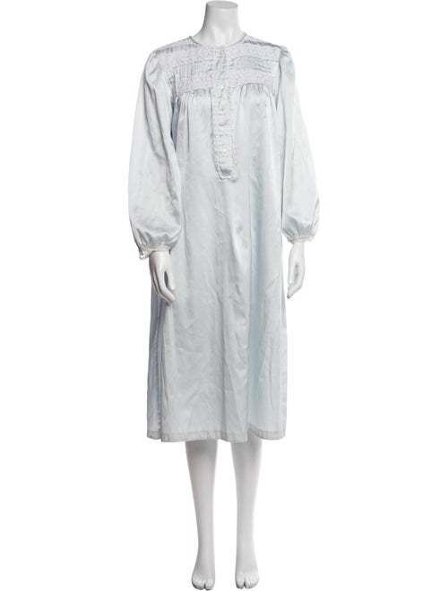 Oscar de la Renta Ruffle Embellishment Nightgown