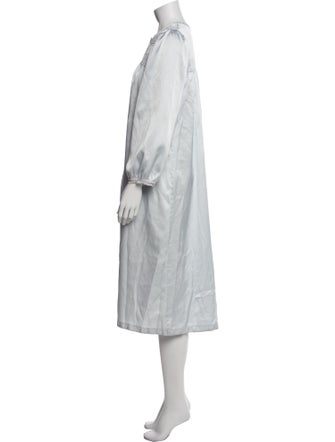 Oscar de la Renta Ruffle Embellishment Nightgown