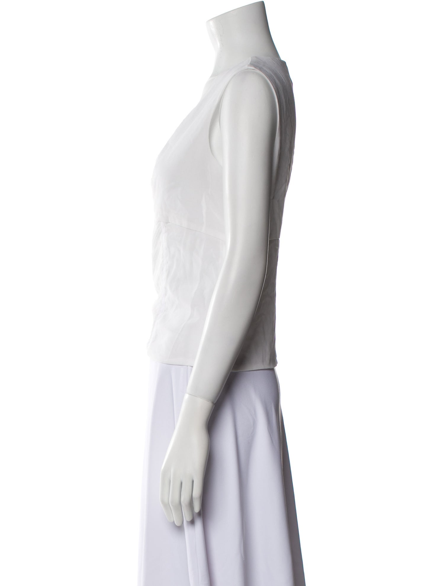 Oscar de la Renta V-Neck Sleeveless Crop Top