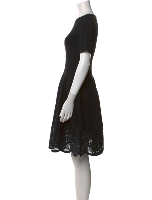 Oscar de la Renta Crew Neck Knee-Length Dress