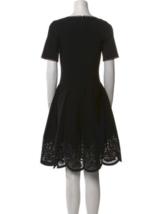 Oscar de la Renta Crew Neck Knee-Length Dress