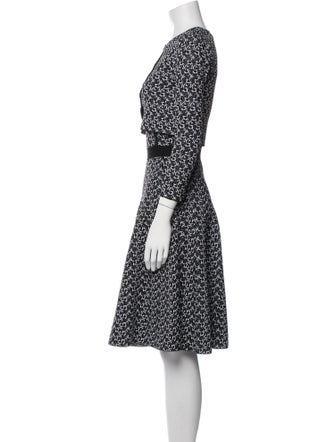 Oscar de la Renta Printed Ruffle Embellishment Dress Set