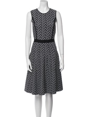 Oscar de la Renta Printed Ruffle Embellishment Dress Set