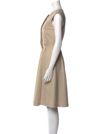 Oscar de la Renta Bateau Neckline Knee-Length Dress