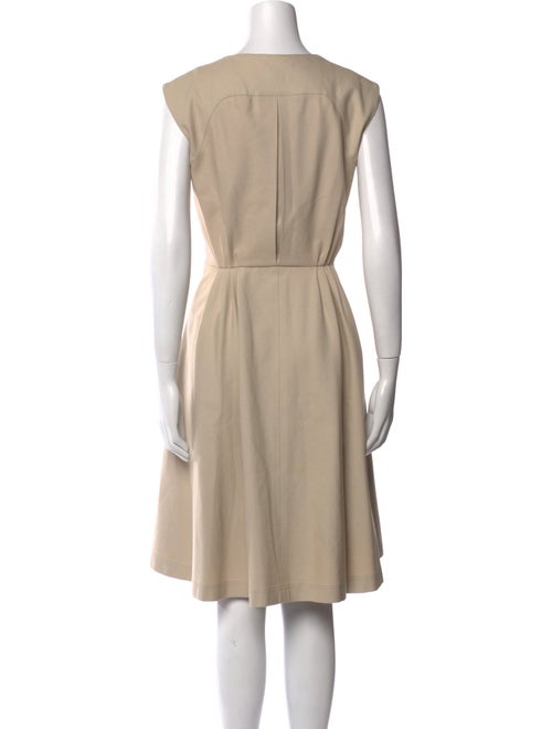 Oscar de la Renta Bateau Neckline Knee-Length Dress