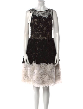 Oscar de la Renta Lace Pattern Knee-Length Dress