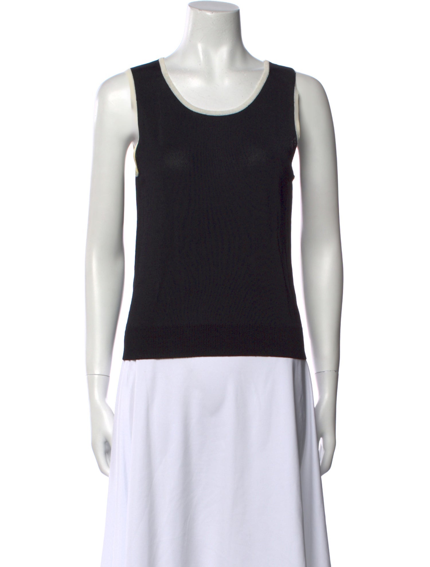 Oscar de la Renta Scoop Neck Sleeveless Top