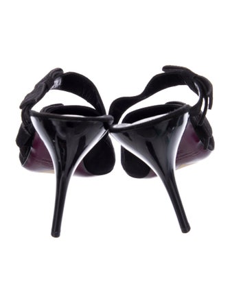 Oscar de la Renta Suede Bow Accents Slides