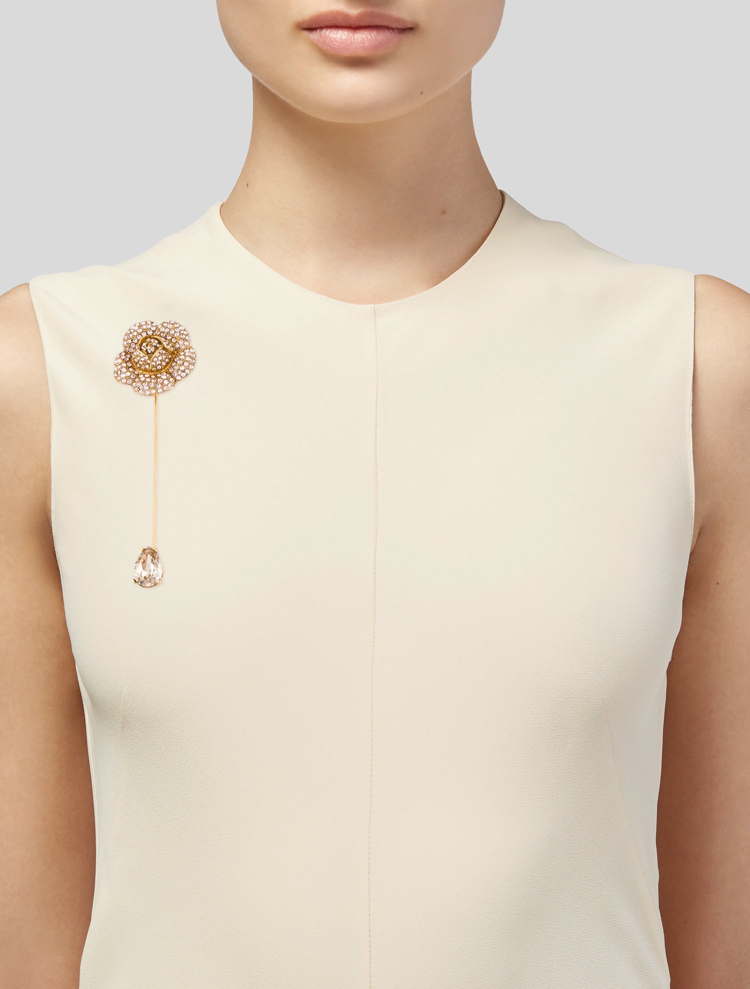 Oscar de la Renta Crystal Brooch Pin