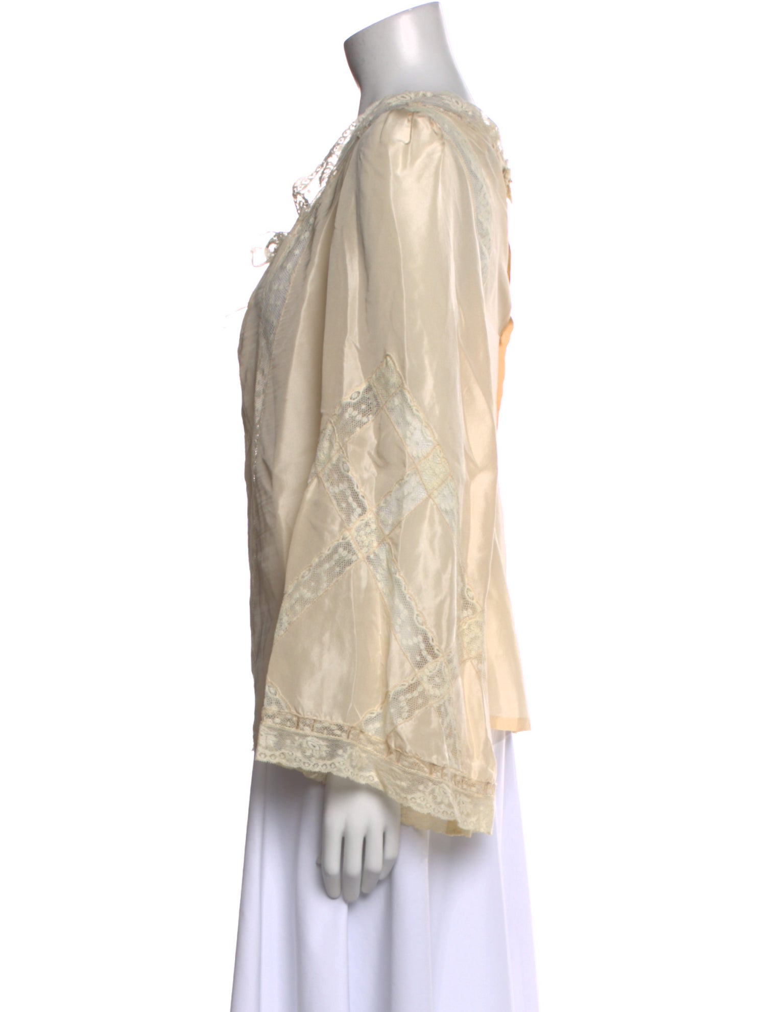 Oscar de la Renta Silk Scoop Neck Blouse