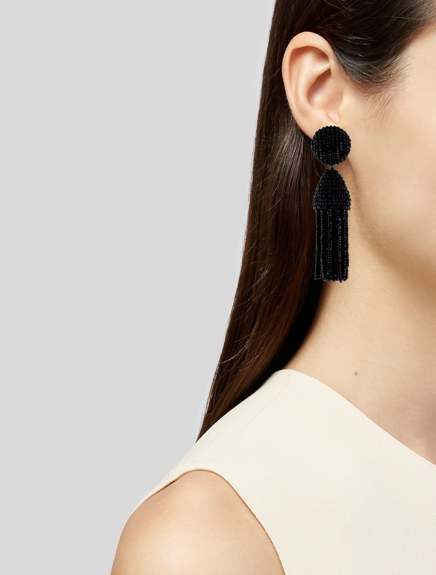 Oscar de la Renta Beaded Drop Clip-On Earrings