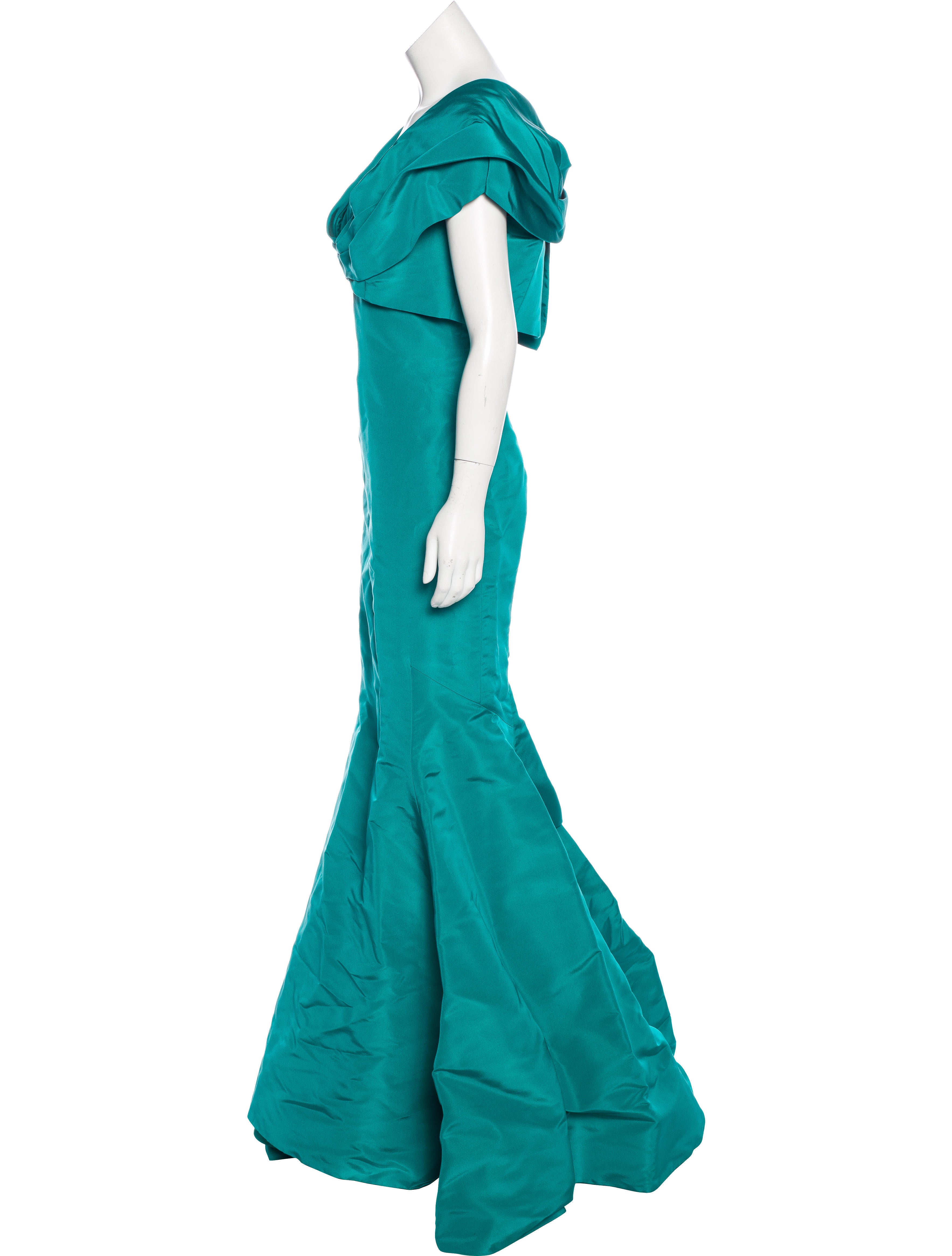 Oscar de la Renta Silk Pleated Gown