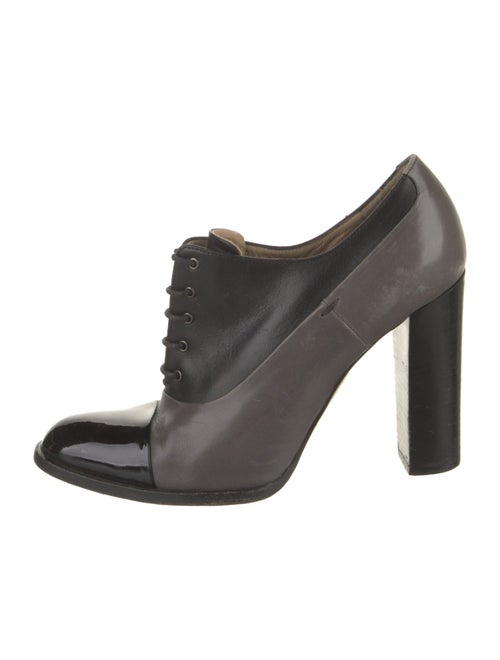 Paul Andrew Leather Pumps