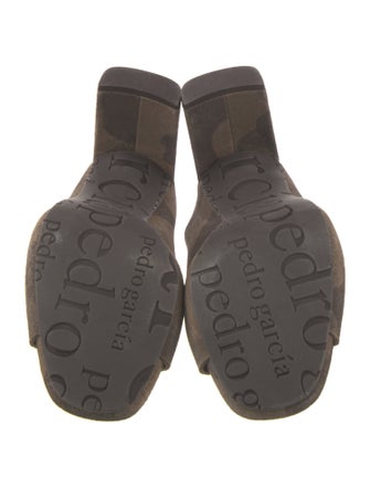 Pedro Garcia Suede Slides