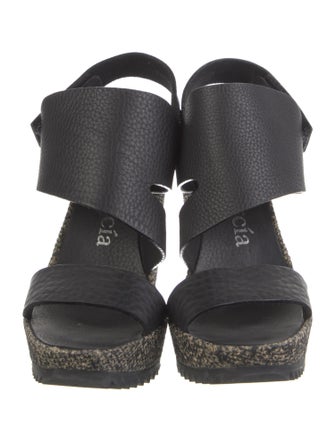 Pedro Garcia Leather Slingback Sandals