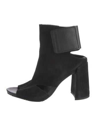 Pedro Garcia Suede Sandals