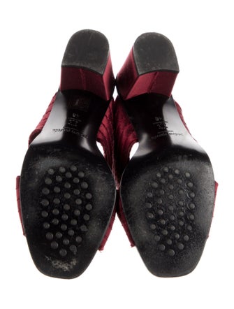 Pedro Garcia Satin Slides