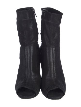 Pedro Garcia Suede Pumps