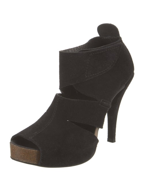 Pedro Garcia Suede Pumps