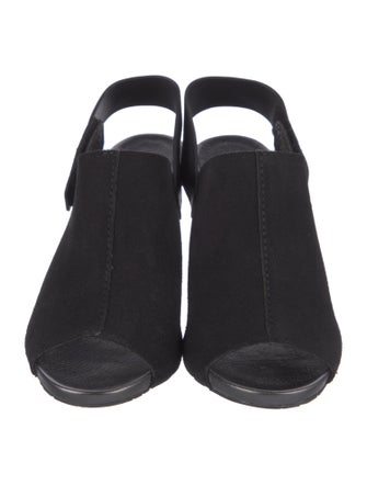 Pedro Garcia Suede Slingback Pumps