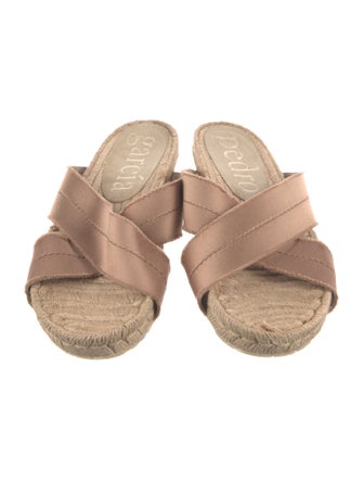 Pedro Garcia Raw-Edge Trim Slides