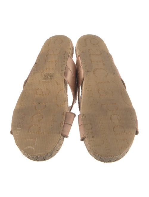 Pedro Garcia Raw-Edge Trim Slides