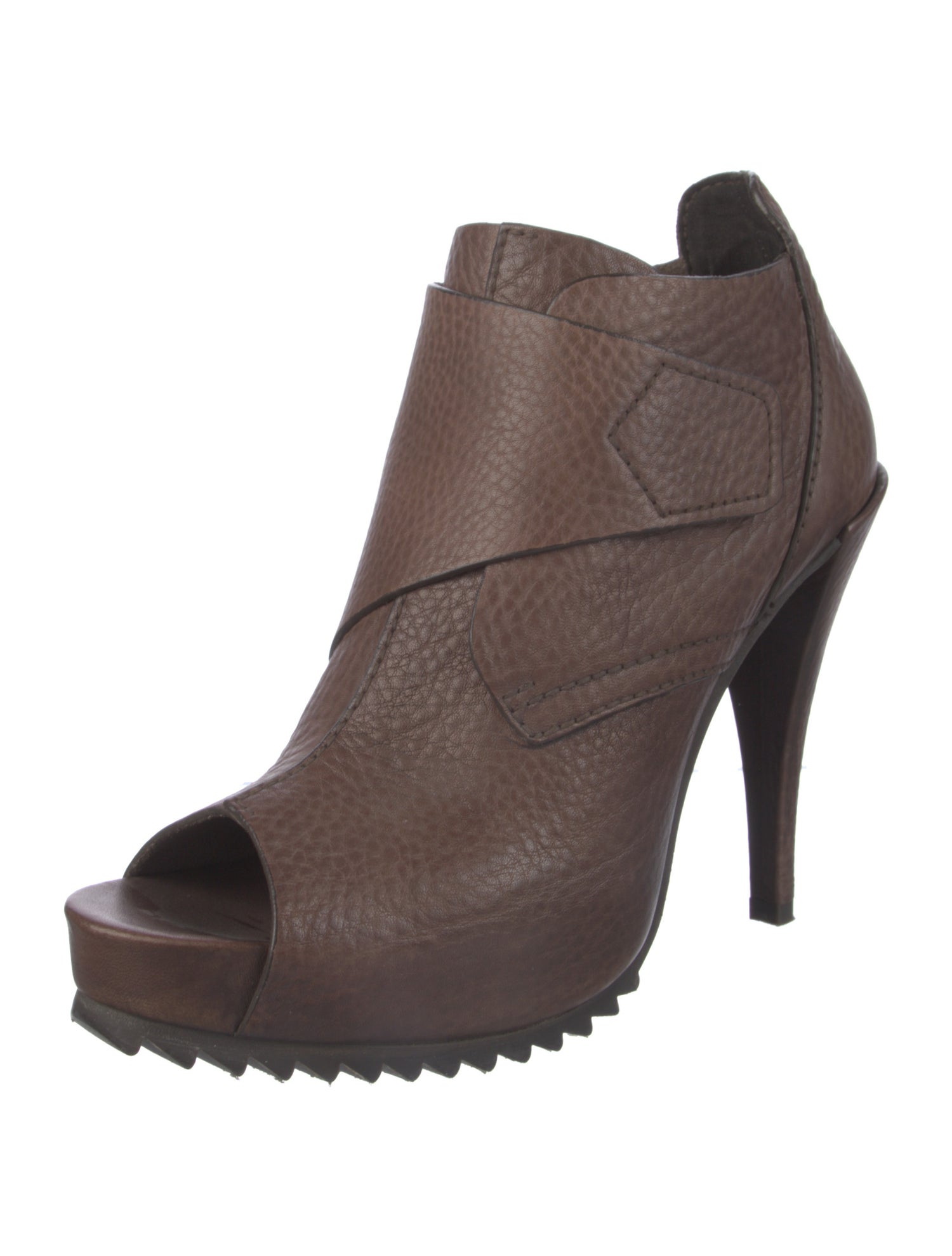 Pedro Garcia Leather Pumps