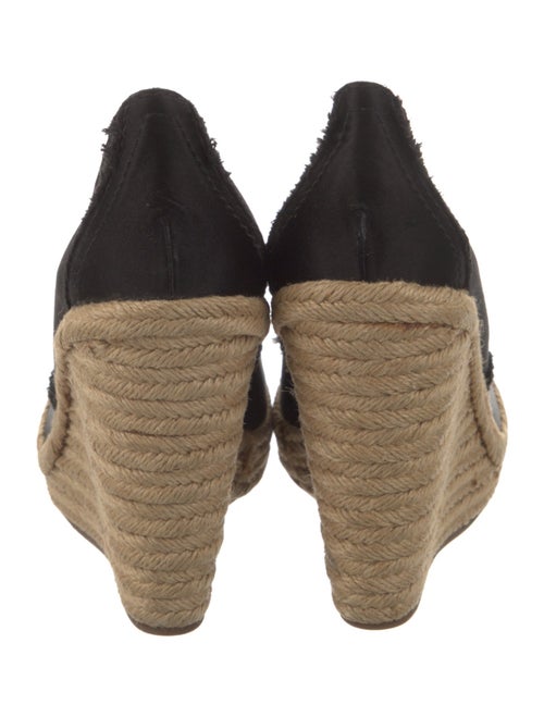 Pedro Garcia Satin Raw-Edge Trim Pumps