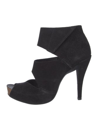 Pedro Garcia Suede Pumps