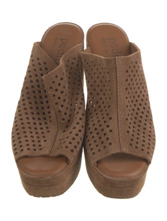 Pedro Garcia Suede Lasercut Accents Slides