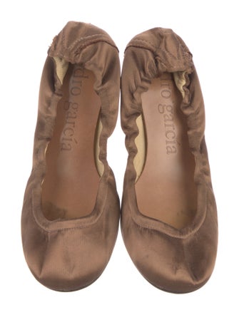 Pedro Garcia Satin Ballet Flats