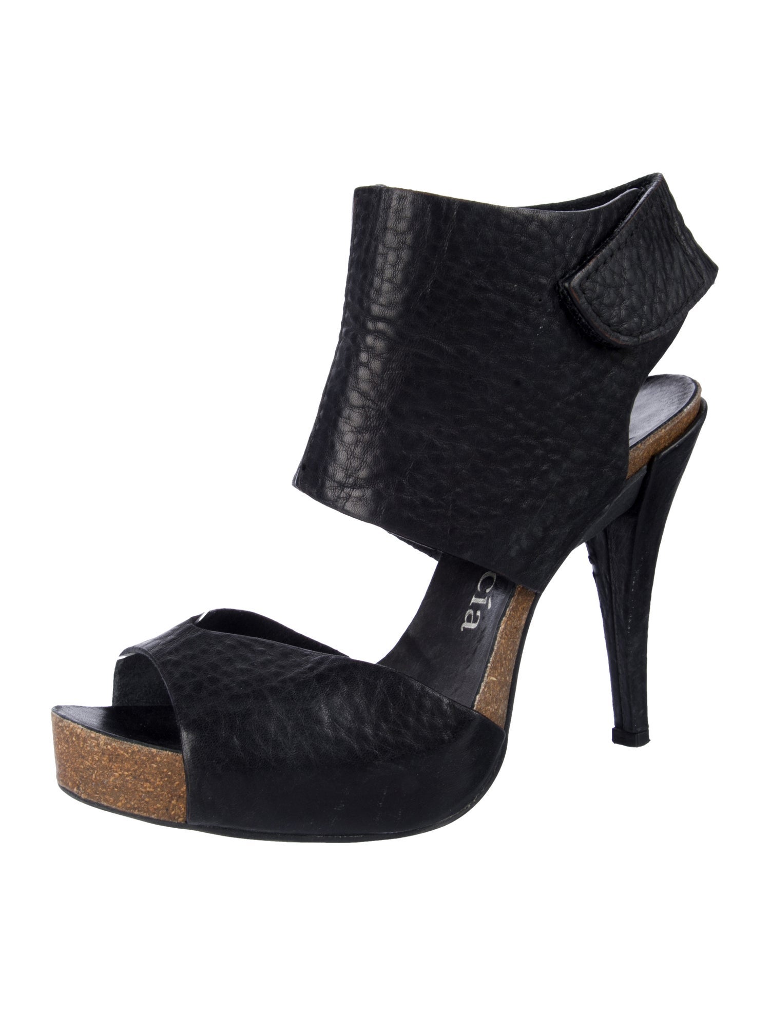 Pedro Garcia Leather Animal Print Slingback Pumps