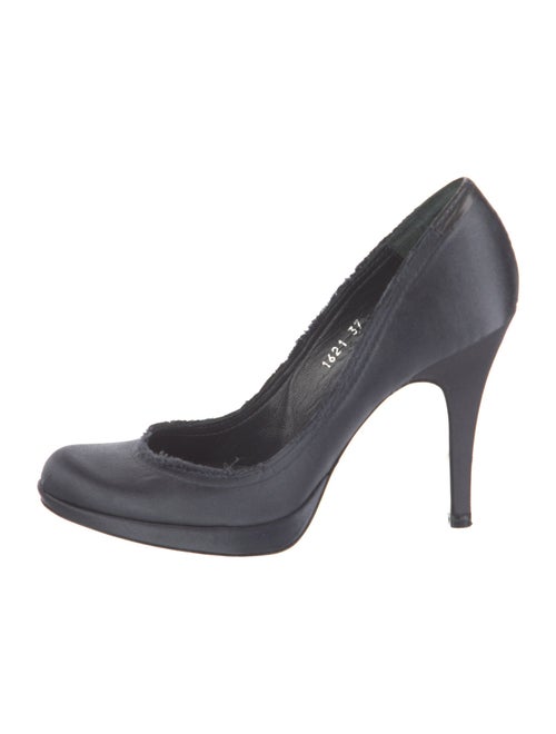 Pedro Garcia Satin Raw-Edge Trim Pumps