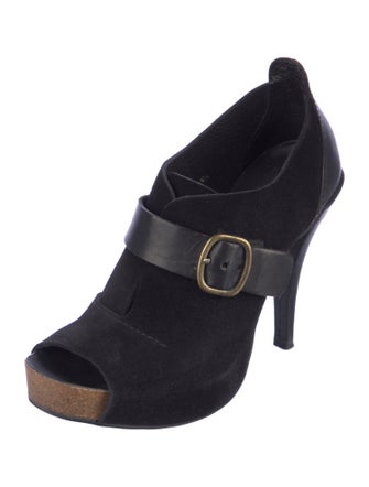 Pedro Garcia Suede Leather Trim Embellishment Pumps