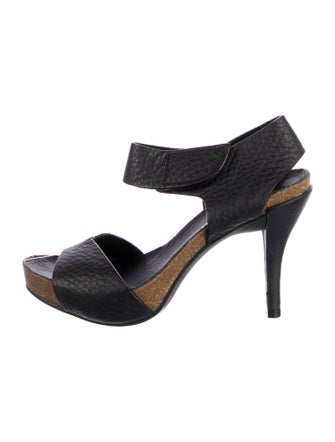 Pedro Garcia Leather Slingback Pumps