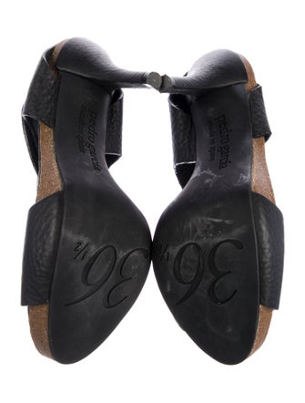 Pedro Garcia Leather Slingback Pumps