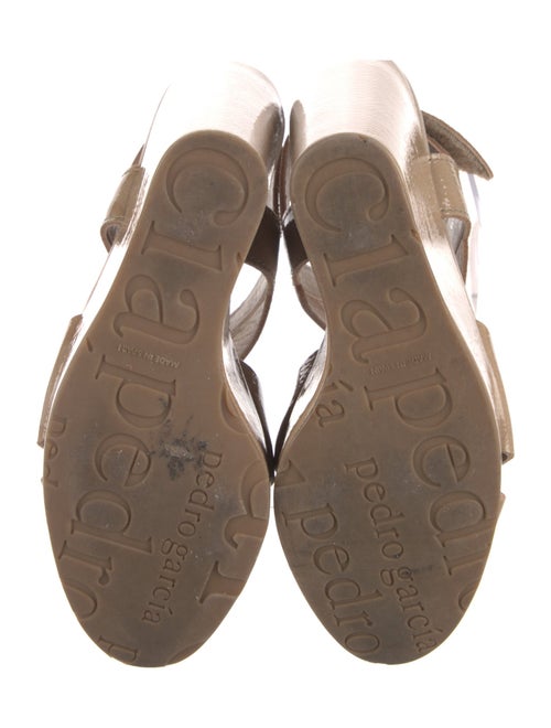 Pedro Garcia Leather Slingback Pumps