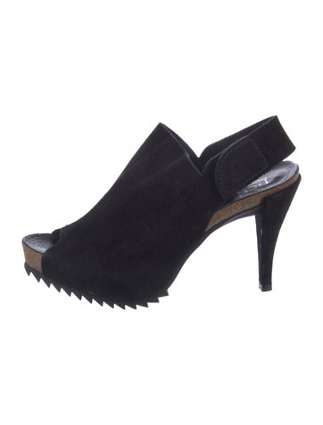 Pre-owned Pedro Garcia Suede Slingback Pumps In Multi