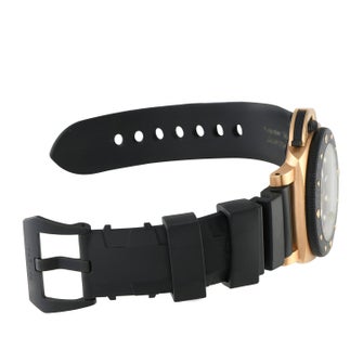 Panerai Submersible QuarantaQuattro Goldtech OroCarbo Watch