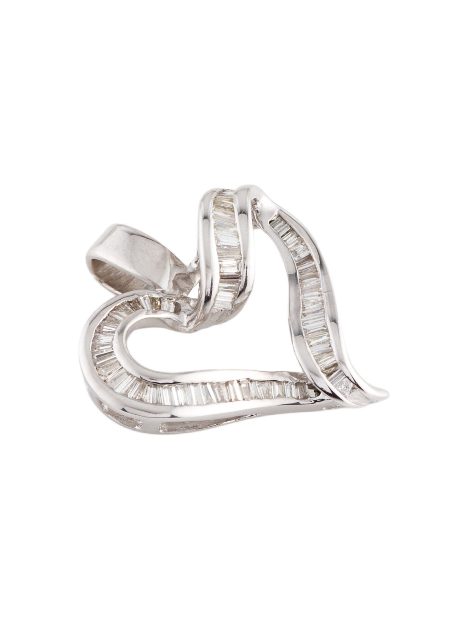 Pendant 18K Diamond Heart Pendant